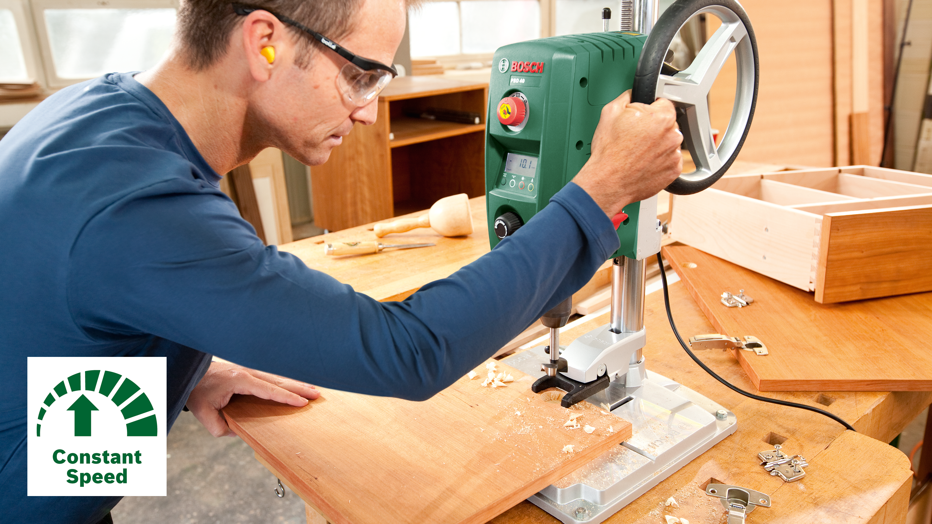 Putere şi turaţie constantă